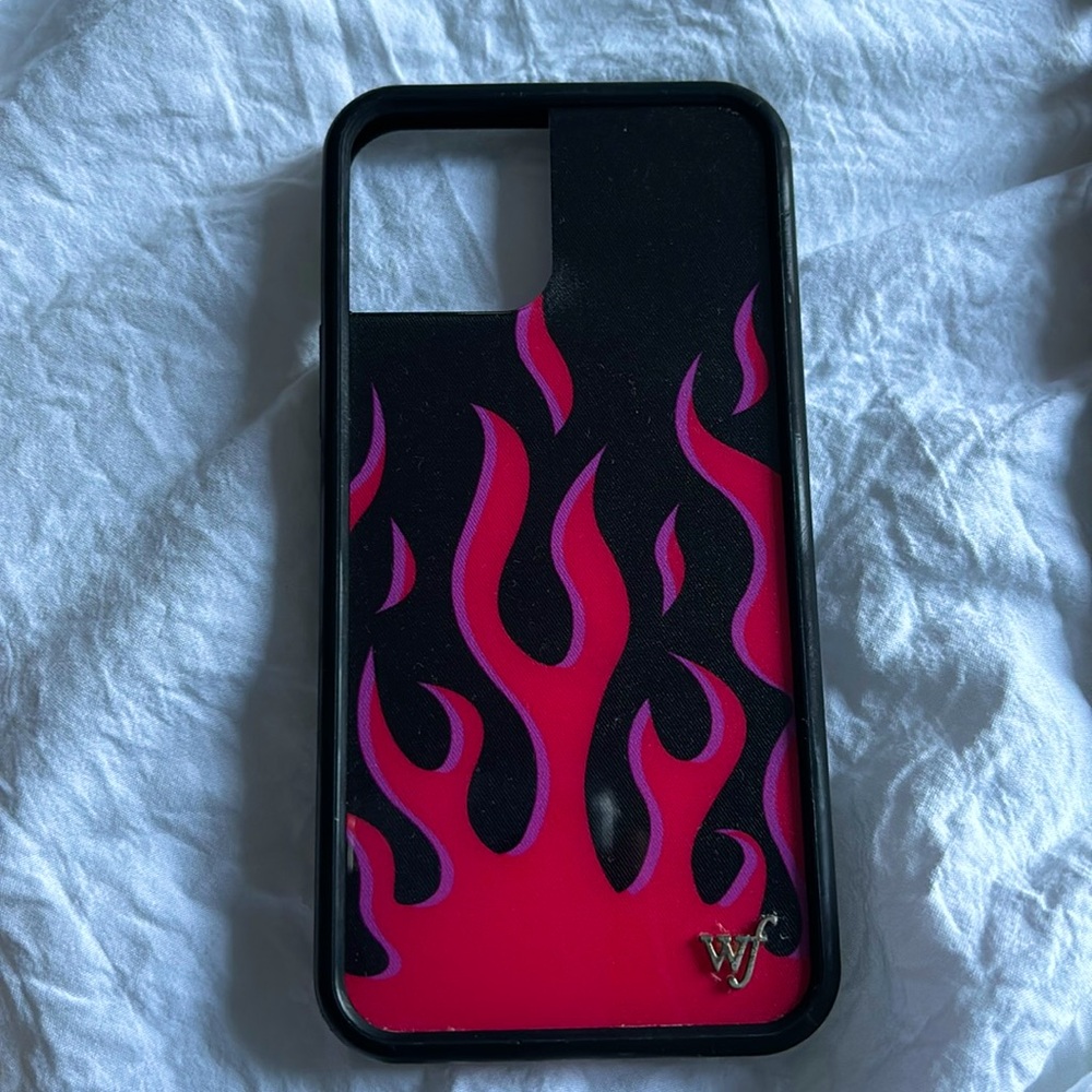 A iphone 12 pro case